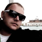  ,  Oleg, 39
