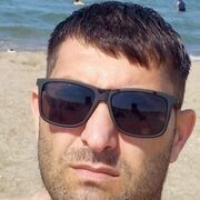  ,   Niko, 38 ,   ,   