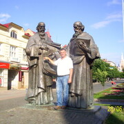  ,   Leonid, 45 ,   ,   