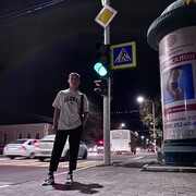  --,   , 22 ,   