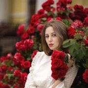  ,  Alisa, 33