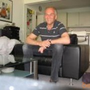  ,   Viktor, 60 ,  