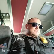  ,  Rinat, 30