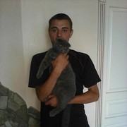  ,   Grisa, 31 ,   
