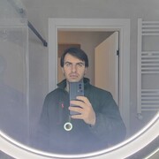  ,  Miro, 25