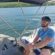  ,   Viktor, 35 ,   ,   , c 