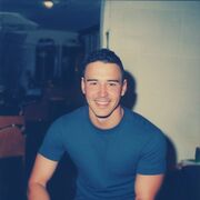  ,  Maks, 32
