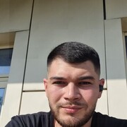  ,  Rus, 28