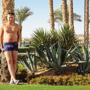  ,   Aleks, 40 ,   