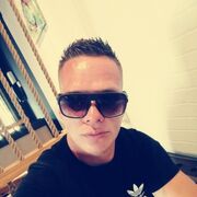  ,   Mark, 32 ,   ,   , c , 