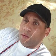  ,   Denys, 38 ,   ,   