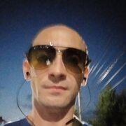  ,   Vladimir, 32 ,   ,   