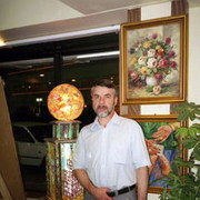  ,   Alex, 61 ,   