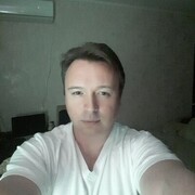  ,   Nik, 38 ,   ,   