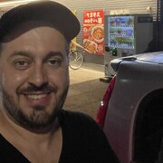  -,   Luis, 42 ,     , c 