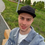  ,  Roman, 31