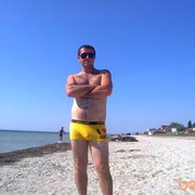  ,   Aziz, 39 ,   