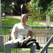  ,   Lion, 34 ,   ,   , c , 