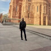  ,   Hayk, 35 ,   ,   