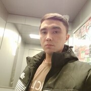  ,  Aziz, 25