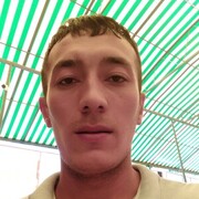  ,  Alisher, 32