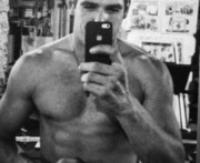  ,   Artur, 30 ,   ,   , c 