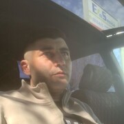  ,  Hovhannes, 33
