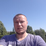  ,  Falcon, 33