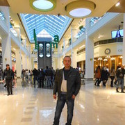  ,  Hovaz, 47