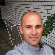  ,   Den, 37 ,   