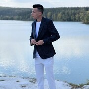  ,   Hussam, 25 ,   ,   