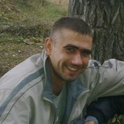  ,   Viktor, 42 ,   
