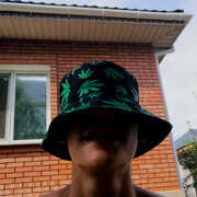  ,  Misha, 22