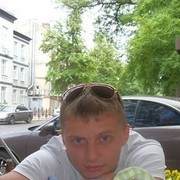  ,   Mikhailo, 34 ,   