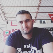 � � ������