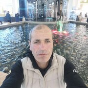  ,   David, 44 ,   ,   