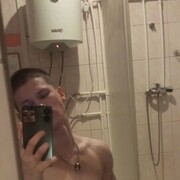  ,   Dani, 21 ,   ,   
