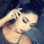  ,  Kristina, 25