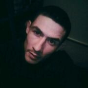  --,   Dominik, 33 ,   ,   