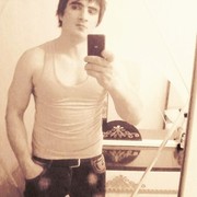  ,  Ruslan, 32