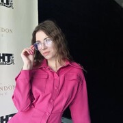  , Yulia