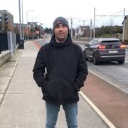  Baile Locha Riach,  Viktor, 28