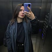  , 