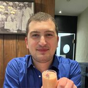  ,  Elyaz, 33