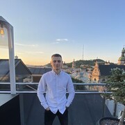  ,  Vladyslav, 27