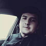  ,  Amir, 32