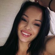  ,  Vika, 29