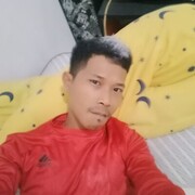  Depok,  Rian, 35