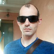  ,   Anatolij, 28 ,  