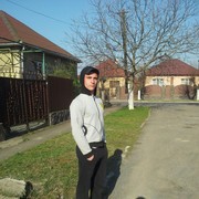  ,  Valeriu, 33